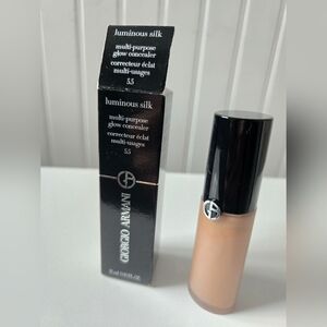 Giorgio Armani luminous silk perfect glow concealer #5.5